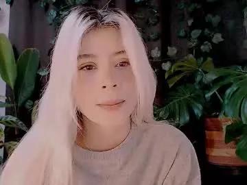 luckysapphire777 — sexy cum +squirt..random level 25tkns... HAPPY PUSSY 100TKNS... #blonde  #petite #new #squirt #cum [3333 tokens remaining]