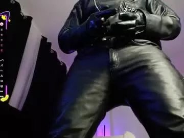 Freechat lylebennett_ on Chaturbate