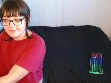 Freechat lyrajrose on Chaturbate