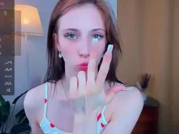 maay_flowers on Chaturbate