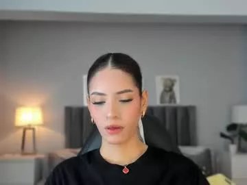 Freechat madie_collins7 on Chaturbate