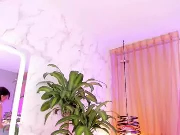 Freechat magic_rouse on Chaturbate