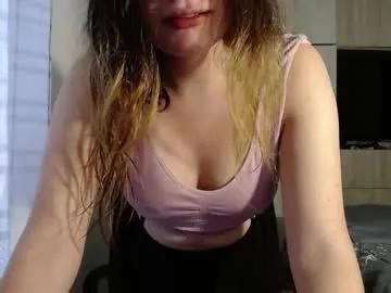 Freechat mariana124_ on Chaturbate