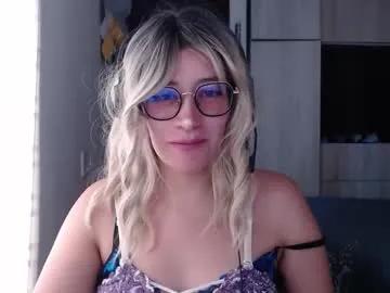 Freechat mariana124_ on Chaturbate
