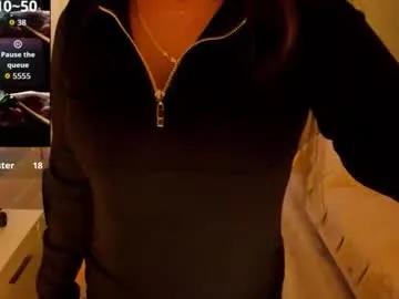 Freechat masha179807 on Chaturbate