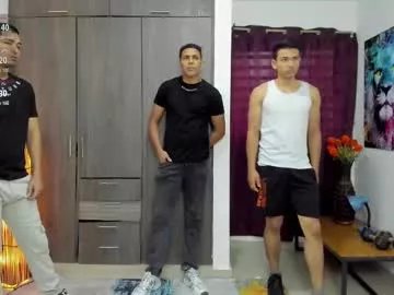 Freechat masters_sexx on Chaturbate