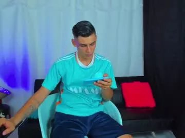 Freechat max_wild01 on Chaturbate