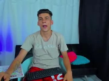 Freechat max_wild01 on Chaturbate