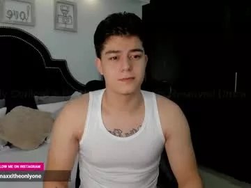 Freechat maxxicruz on Chaturbate