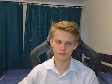 Freechat meow_mickey on Chaturbate