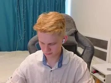 Freechat meow_mickey on Chaturbate