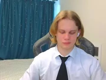 Freechat meow_mickey on Chaturbate