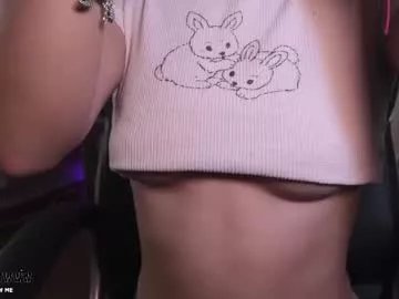 Freechat mila_snoow on Chaturbate