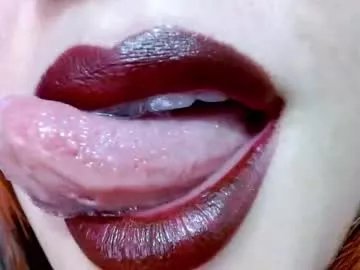 Freechat miss_evoleth2 on Chaturbate