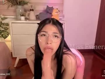 Freechat missesmeralda on Chaturbate