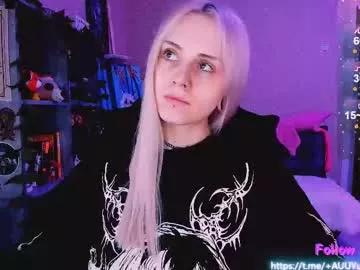 Freechat nanitamoore on Chaturbate