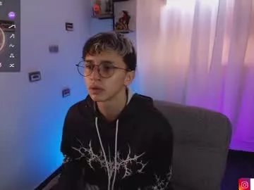 Freechat nick_bangover on Chaturbate