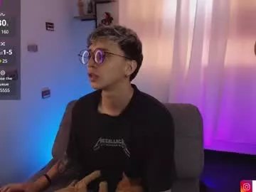 Freechat nick_bangover on Chaturbate