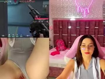 Freechat nicoleferrel on Chaturbate