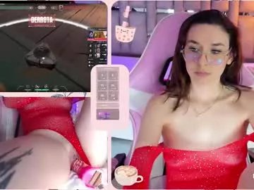 Freechat nicoleferrel on Chaturbate