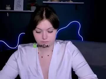 nikol_kitt — GOAL: jump my boobs [60 tokens remaining] Welcome to my room! #bigboobs #tease #cute ##bigass #nude