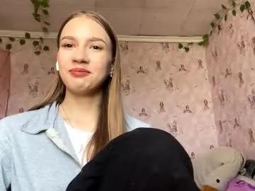 normauken — Goal: Lick Lips close to cam #new #shy #bigboobs #teen #18 [39 tokens remaining]