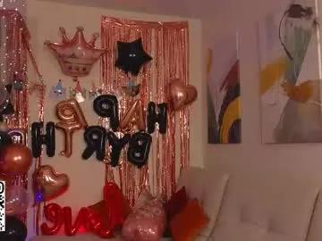 Group oliviabr0wn on Chaturbate