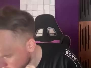 Freechat oscarsavage on Chaturbate