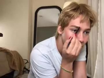 Freechat parisstone2 on Chaturbate