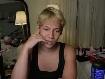 Freechat parisstone2 on Chaturbate