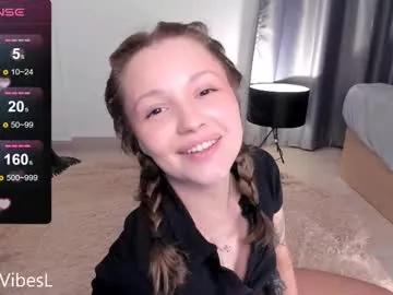 Freechat peachvibes on Chaturbate
