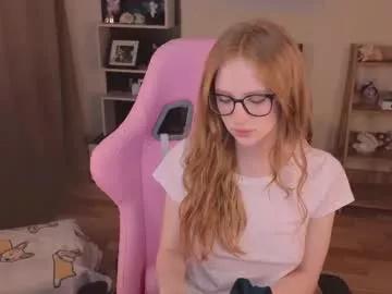 plastic_beach on Chaturbate