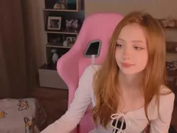 plastic_beach on Chaturbate