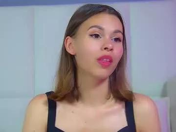 Freechat pollylanders on Chaturbate