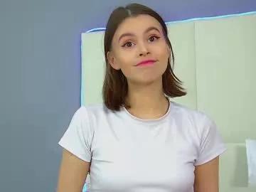 Freechat pollylanders on Chaturbate