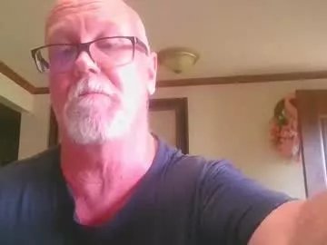 Freechat pussylover1365 on Chaturbate