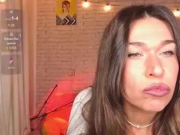 Freechat reginahawkinss on Chaturbate