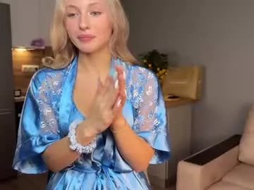 Freechat roselyn_rose on Chaturbate