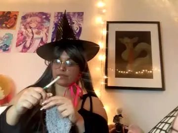 Freechat sadgirlsocial on Chaturbate