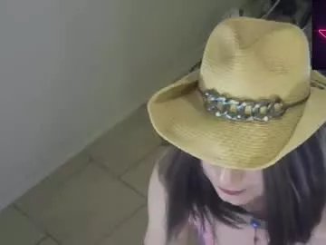 Freechat sayhicaitcd on Chaturbate