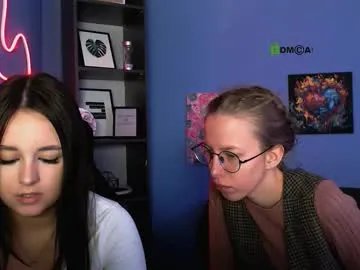 Freechat selinawow on Chaturbate