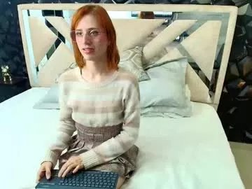 Private seraphine_star on Chaturbate