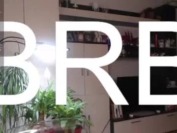 Freechat sheilaryan on Chaturbate