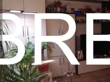 Freechat sheilaryan on Chaturbate