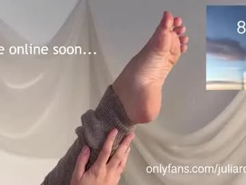 Freechat sofftrose on Chaturbate