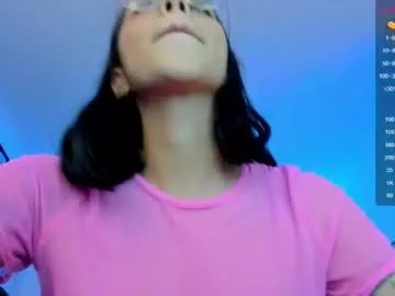 Freechat sophierooy on Chaturbate