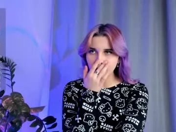 Freechat stephaniesally on Chaturbate