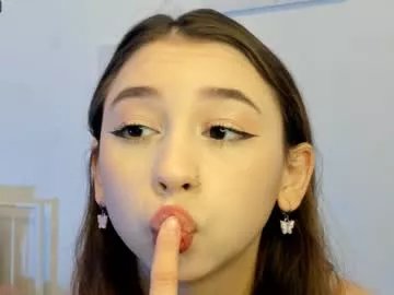 Freechat stephaniesally on Chaturbate