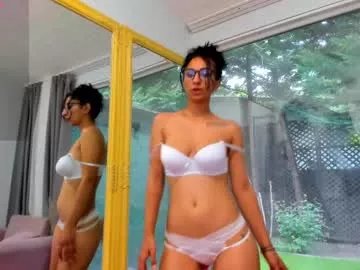 Freechat sugarburn on Chaturbate