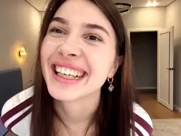 Freechat sunnyhathcox on Chaturbate